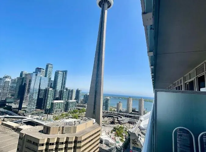 Two Br Two Ba Condo Face To Cn Tower Step To Rogers Centre